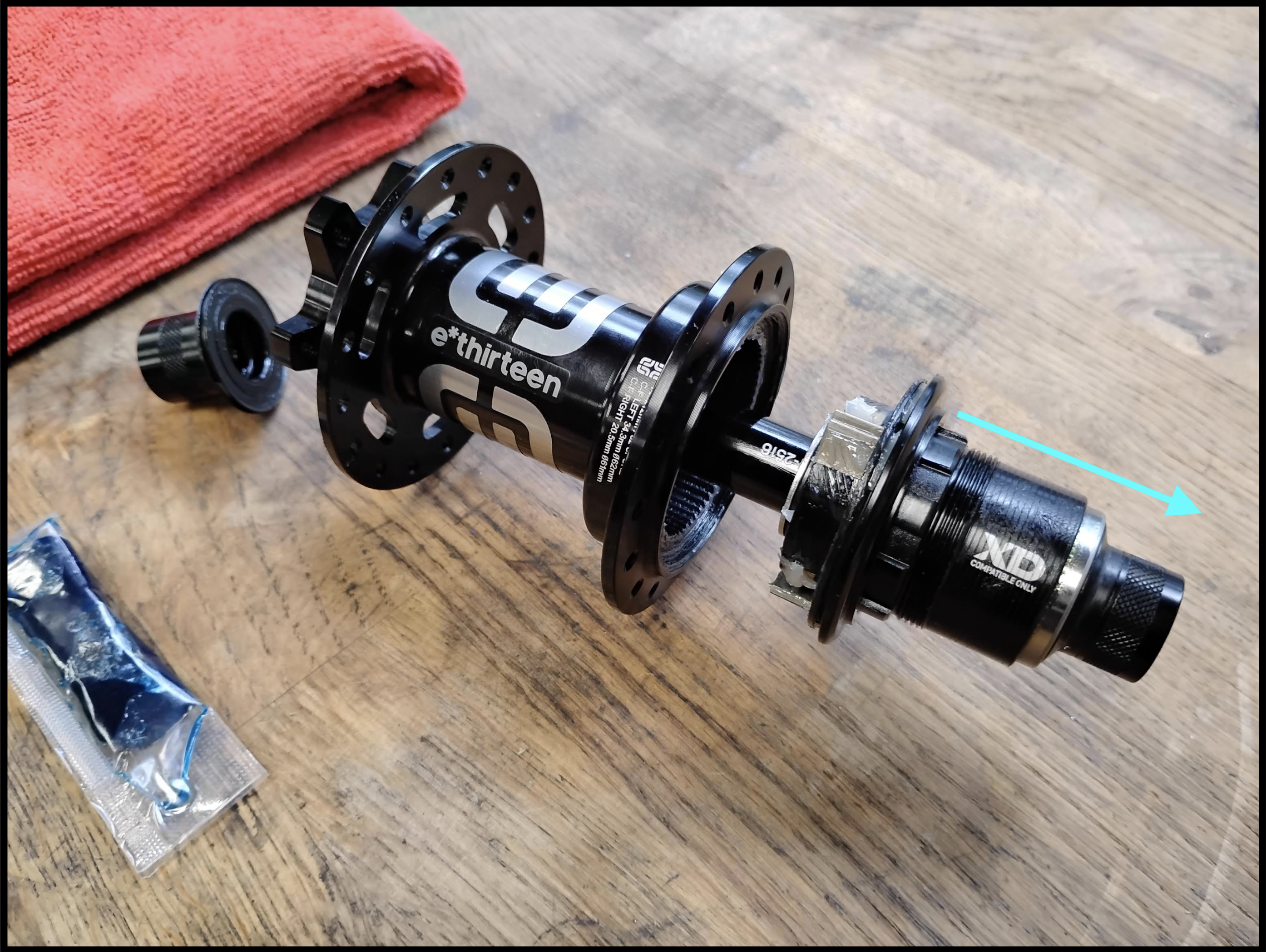 Image Showing Parts as they are removed from the hub.png