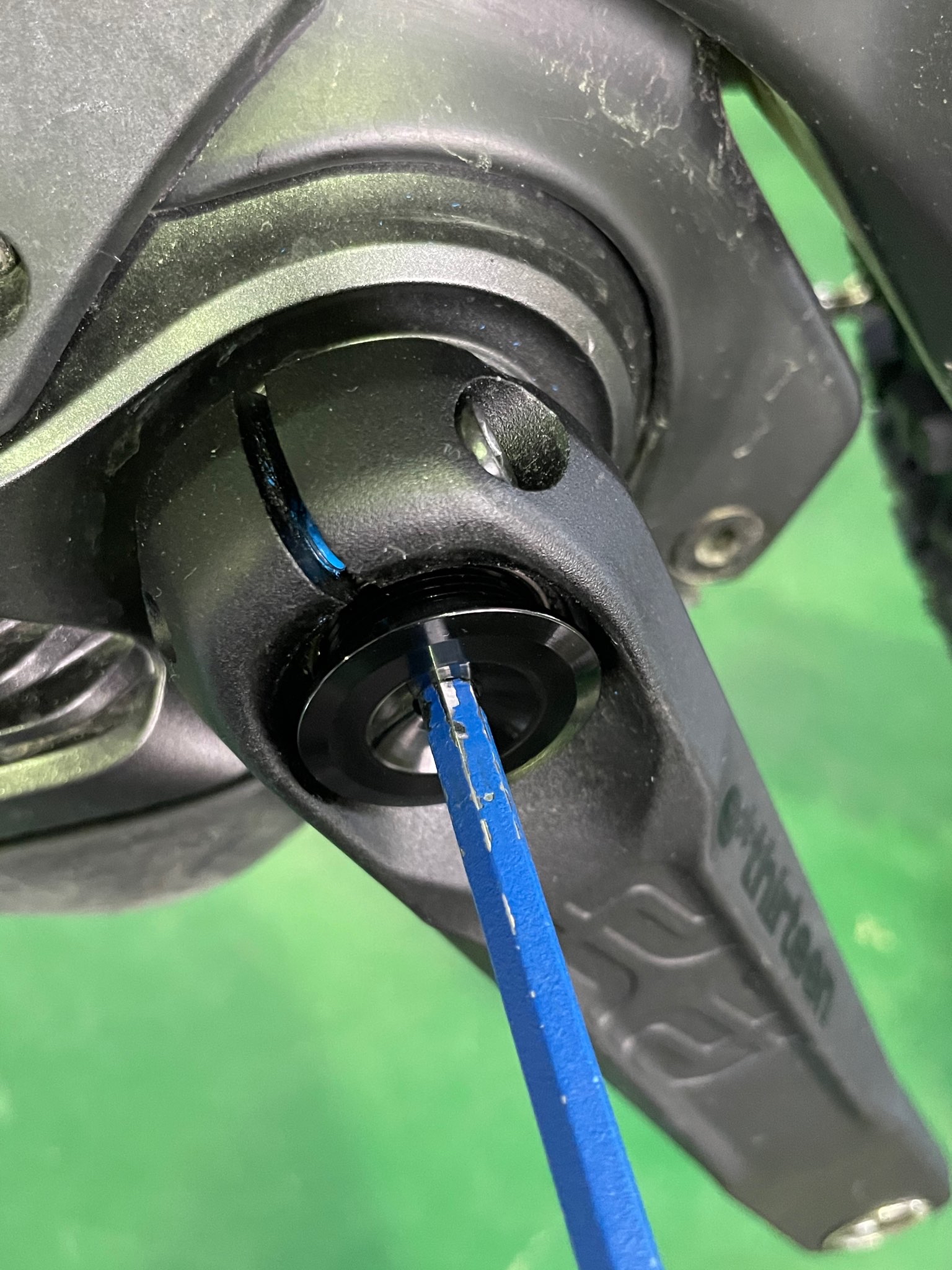 shimano ep8 compatible cranks